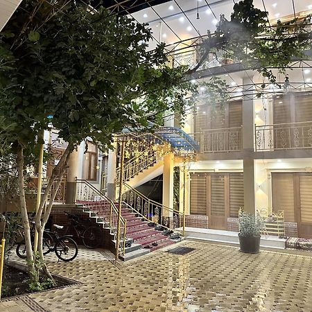 City Hostel Душанбе Екстериор снимка
