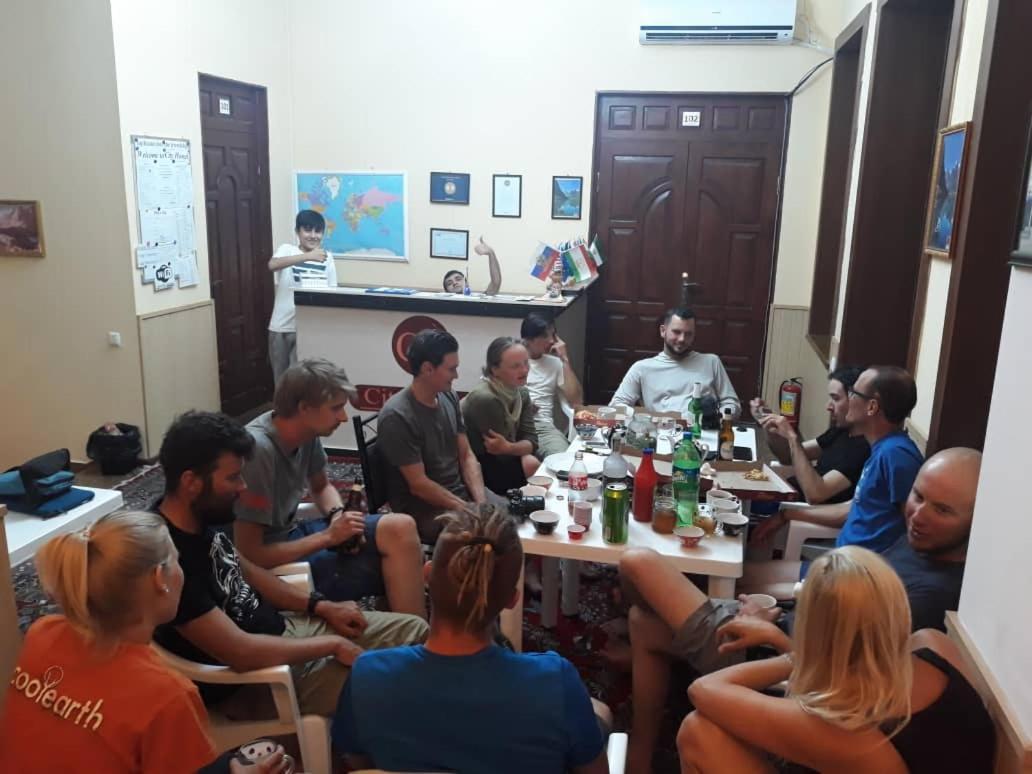City Hostel Душанбе Екстериор снимка