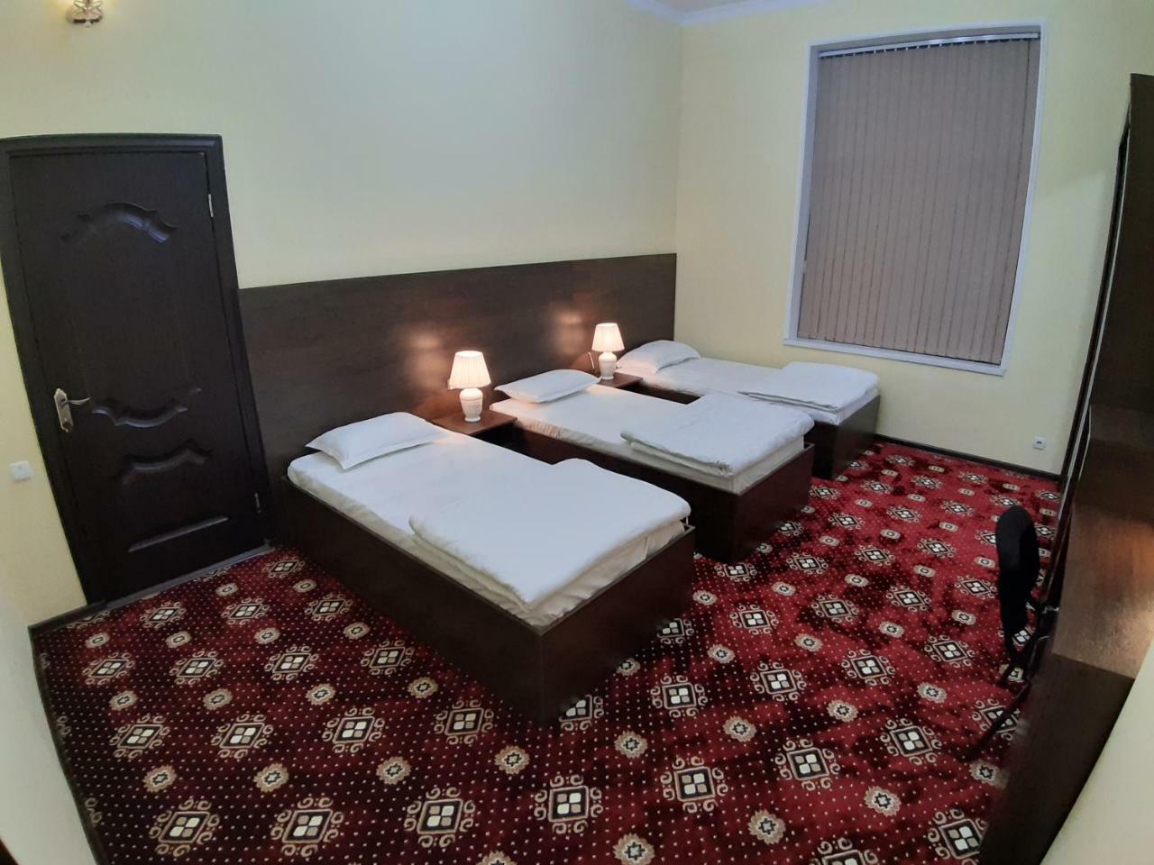 City Hostel Душанбе Екстериор снимка