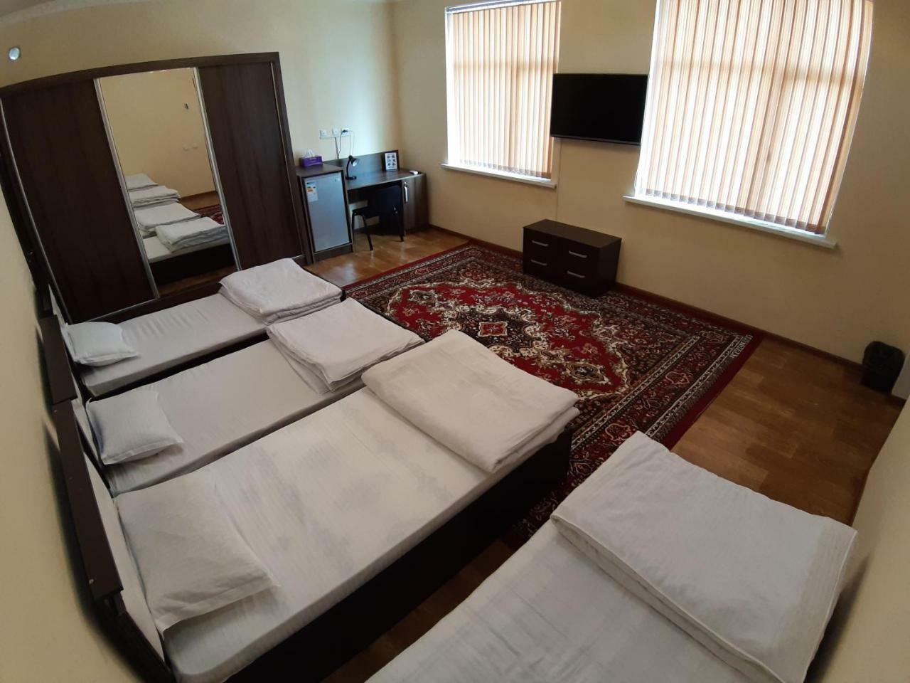 City Hostel Душанбе Екстериор снимка